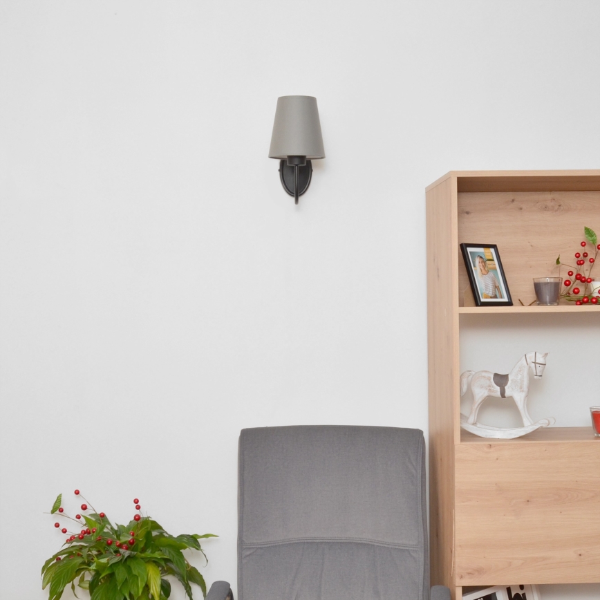 Vägglampa MALBO 1xE27/15W/230V grå/svart