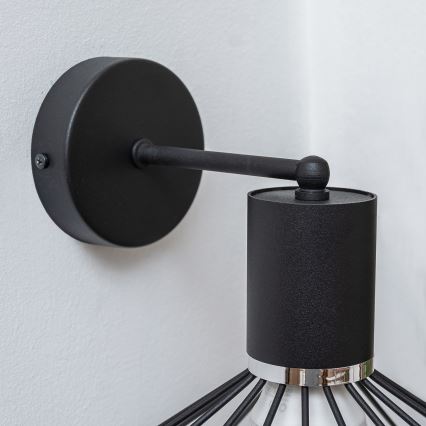 Vägglampa SOLANO 1xE27/15W/230V svart/blank krom