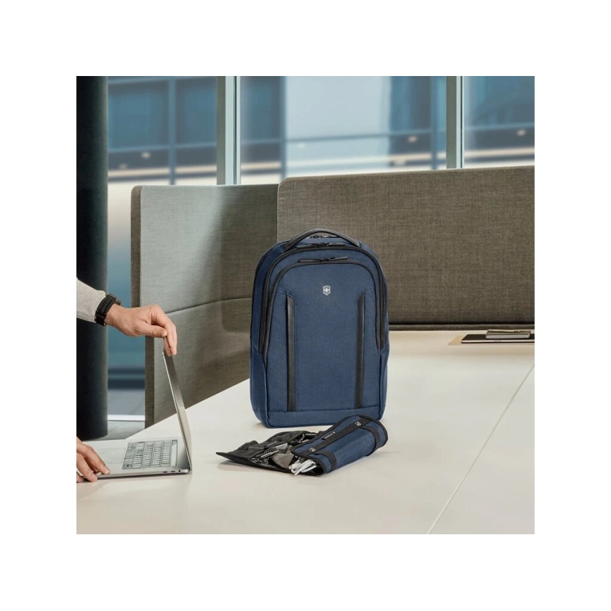 Victorinox - Laptop ryggsäck 15" Altmont Professional Compact 16 l mörkblå