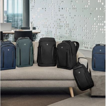 Victorinox - Laptop ryggsäck 15" Altmont Professional Essential 24 l mörkblå