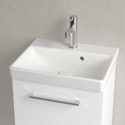 Villeroy & Boch 73584501 - Vägghängt tvättställ AVENTO 45x37 cm keramik/vit