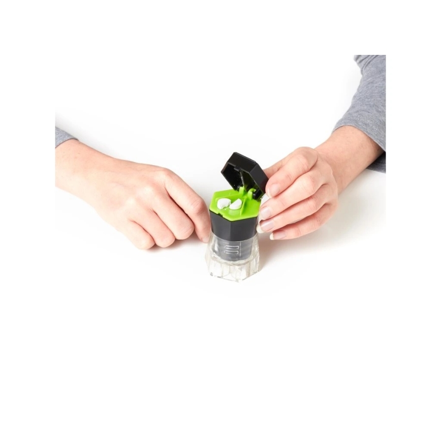 Vitility - 5-i-1 tablettdispenser och tablettdelare, svart