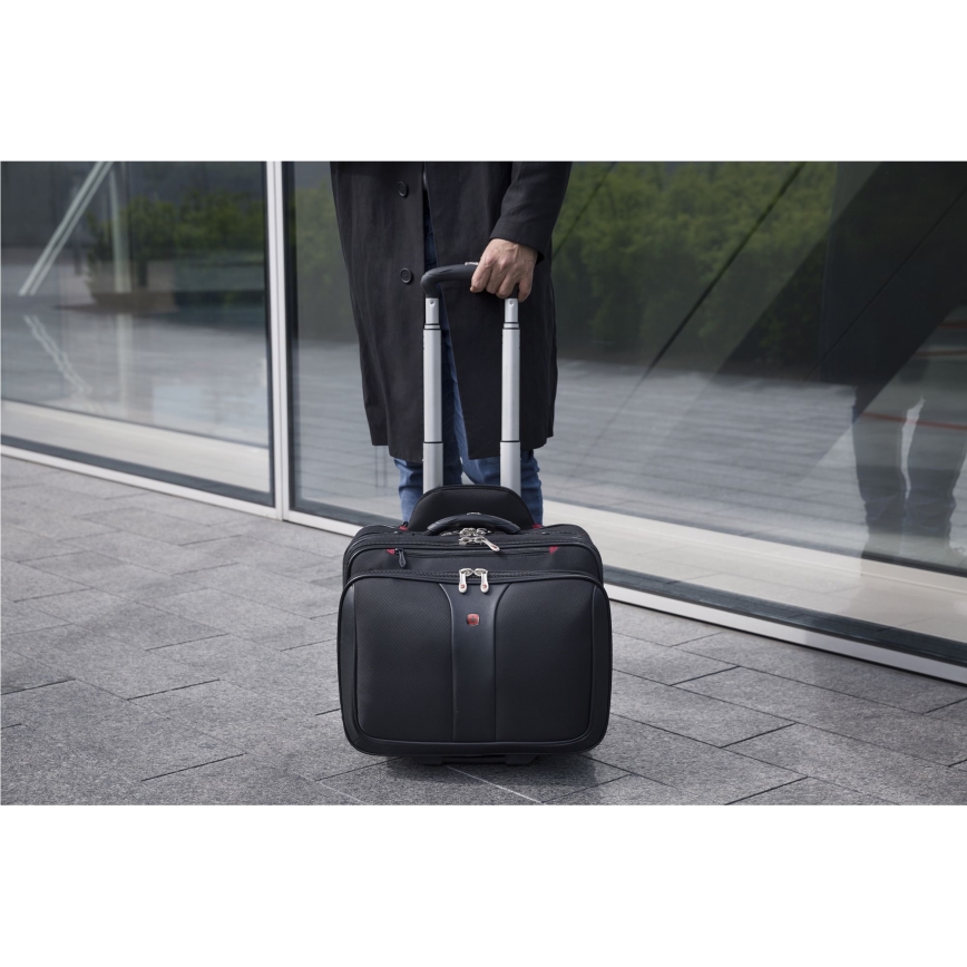 Wenger - Reseväska på hjul 25 l 17" + laptopväska 15,6" Patriot svart