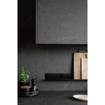 WENKO 71145800 - Hållare JET 25x7,5 cm svart