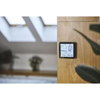 Wireless weather station with an alarm clock 3xAA svart