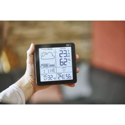 Wireless weather station with an alarm clock 3xAA svart