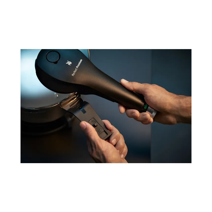 WMF - Tryckkokarset 4,5 l + 3 l PERFECT PREMIUM