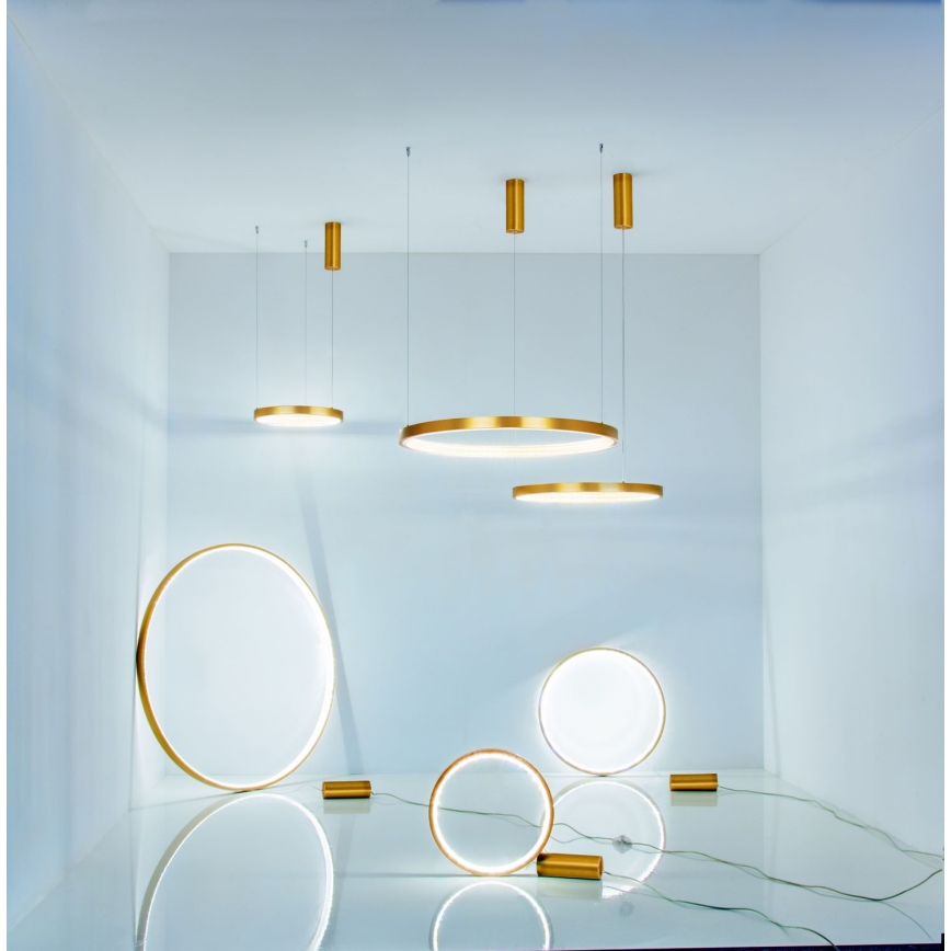 Zambelis 2006 - LED ljusreglerad ljuskrona på textilsladd LED/36W/230V guld